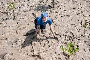 Hoa hậu Bảo Ngọc trở thành đại sứ Ngày trái đất 2023 tại Việt Nam 