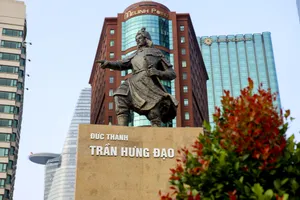 Hình ảnh mới nhất khu tượng Đức Thánh Trần sáng nay, 17-3