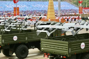 Dàn khí tài ‘khủng’ phô diễn sức mạnh toàn quân tại tổng duyệt diễu binh A80