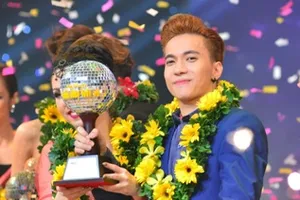 ST trở thành Nam vương đầu tiên của Bước nhảy hoàn vũ