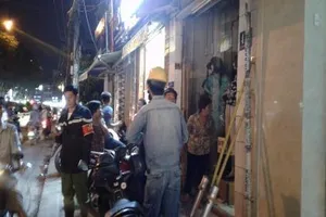 Vừa về đến nhà lao vào dập cháy: 'Sém mất bộ tóc rồi!'