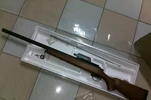 Nam thanh niên mua bán ma túy, giữ súng hơi ở khách sạn