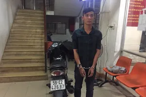 Sáng giật điện thoại, tối gặp ngay đặc nhiệm