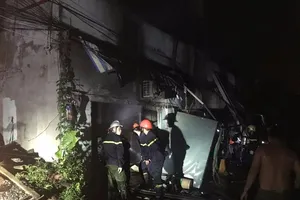 Vì sao cháy nhà không nên trốn ở gầm giường,nhà vệ sinh