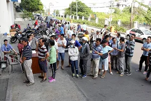 Camera tầng hầm tiết lộ điều gì về vụ cháy Carina?