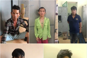 Bắt nhóm dùng búa đóng đinh cướp xe ở TP.HCM