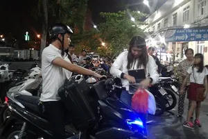 Trật bánh tàu SE1, nhiều tàu từ ga Sài Gòn lùi lịch chạy 