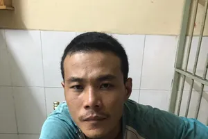 Hình sự quận 1 tóm gọn kẻ giật túi xách của 1 phụ nữ