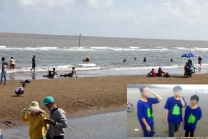 Trung úy biên phòng cứu 5 du khách khỏi thủy thần