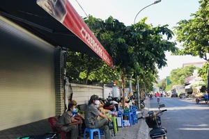 'Yêu Tổ quốc, yêu đồng bào, ai ở chỗ nào, ở yên chỗ đó'