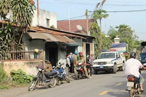 Vì sao dùng máy cưa cắt thùng phuy lại gây nổ chết người?