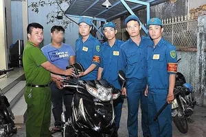 Công an quận 4 tìm chủ sở hữu của gần 100 xe máy