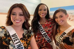 Vì sao Hoa hậu Khánh Vân tặng đồ thun lạnh cho bạn bè quốc tế?