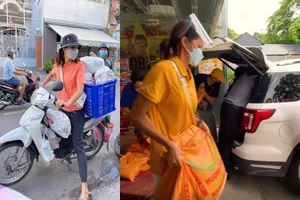 Hoa hậu H’Hen Niê chạy xe máy làm shipper, bốc vác chẳng kém đàn ông