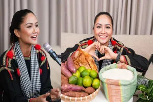 H’Hen Niê livestream bán khoai lang, gạo giúp bà con bằng wifi nhà hàng xóm