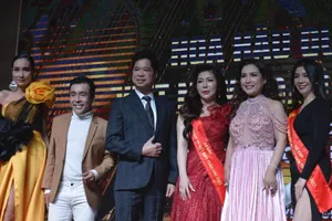 ‘Nếu chưa có tài trợ, tôi bỏ tiền túi mua nhà hoặc đất dưới 5 tỉ cho Hoa hậu’