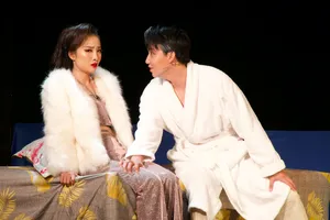 Khán giả khóc cười cùng học trò của đạo diễn Vũ Minh, NSƯT Hữu Châu