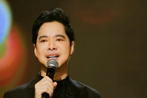 Ngọc Sơn tặng biệt thự 400 tỉ cho từ đường dòng họ sau khi qua đời