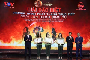 ‘Giữa lằn ranh sinh tử’ giành giải đặc biệt Liên hoan Phát thanh toàn quốc