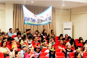 Hàng trăm nữ tiểu thương tham gia hội thi 'Phụ nữ và pháp luật'