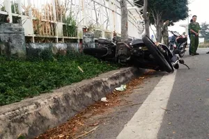 Tai nạn liên tiếp vì ôm cua tốc độ cao, hai thanh niên thương vong