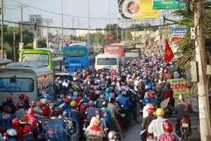 Ngày cuối đợt nghỉ tết, cửa ngõ về Sài Gòn thông thoáng