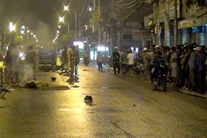 Trượt ngã trên đường, 3 thanh niên thương vong