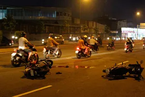 Liên tục 2 vụ tai nạn chết người trong vòng 2 tiếng