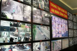 Lắp đặt hàng trăm camera an ninh để phản ứng nhanh
