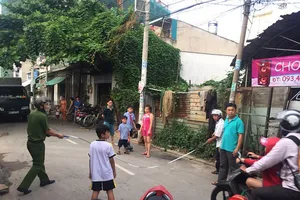 TP.HCM: 4 tên trộm đột nhập bị người dân truy bắt