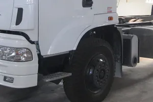 Tài xế bất cẩn, bé 2 tuổi tử vong trước đầu xe tải 