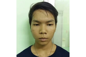 Nữ sinh bị bạn trai cũ tống tiền bằng clip sex