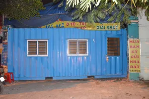 Cả chục người có hung khí tấn công nhà dân ở Gò Vấp 