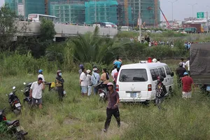 7 thiếu niên đi tắm, một người mất tích