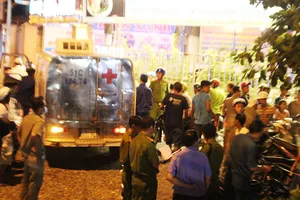 Phát hiện xác thanh niên dưới kênh Rạch Dừa