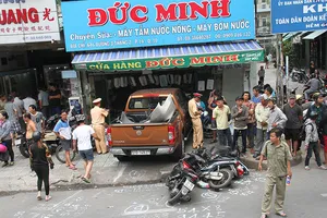 Bán tải tông 8 phương tiện: Tôi tưởng mình đã tàn phế