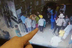 Lật mặt kẻ móc túi tại BV Ung bướu TP.HCM