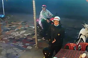 Camera ghi lại quá trình dàn cảnh tinh vi để trộm xe