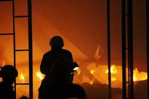 1 chiến sĩ hi sinh, 2 chiến sĩ bị thương khi chữa cháy 