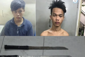 Anh em ruột đâm chém đối thủ rồi đưa đi cấp cứu