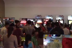 Ổ cờ bạc tinh vi trong trung tâm thương mại Aeon Mall