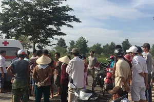 Nam thanh niên tử vong trong tư thế treo cổ ở bụi cây