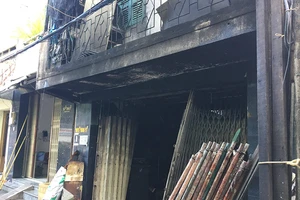 3 mẹ con tử vong trong đám cháy ở quận 11