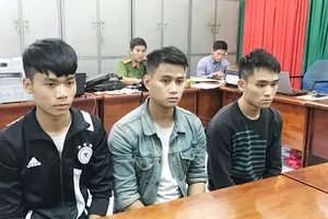 Tân cử nhân rủ hai đồng hương đi cướp xe Grab