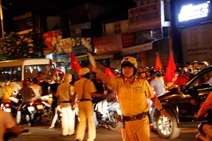 Trắng đêm giữ trật tự sau chiến thắng của U23 Việt Nam