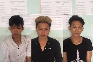 Đặc nhiệm nổ súng trấn áp nhóm trộm xe máy ở TP.HCM