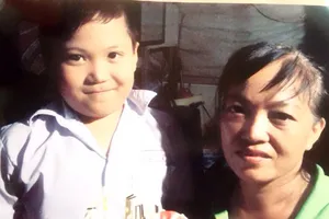 Bé trai 8 tuổi chơi ở công viên rồi không về nhà