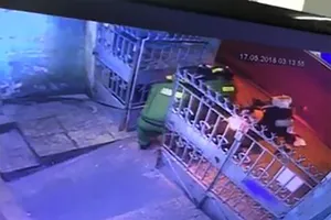 Quận 6: Cảnh sát 113 khống chế tên trộm to lớn