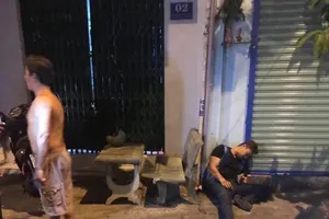 Người đàn bà 70 tuổi kêu người bắn nhân tình trẻ bị khởi tố