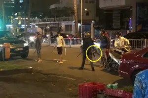Hỗn chiến dữ dội tại quán nhậu trung tâm TP.HCM